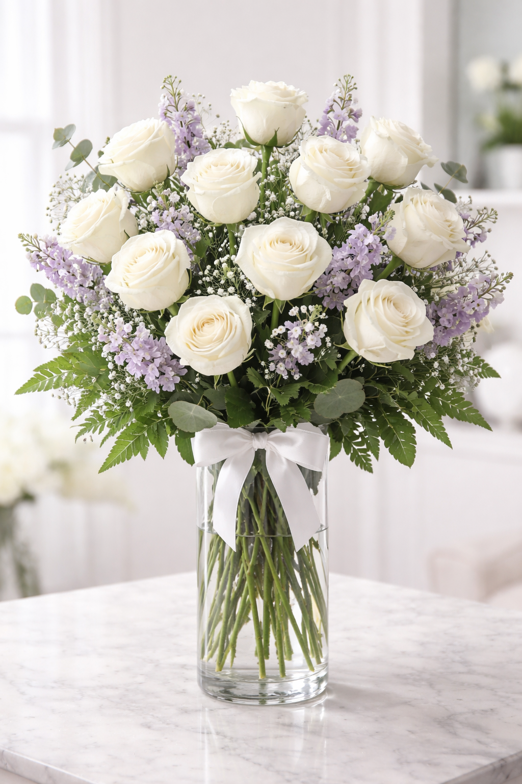 Elegant White Rose Bouquet on Table — Exquisite selection — BF-0134