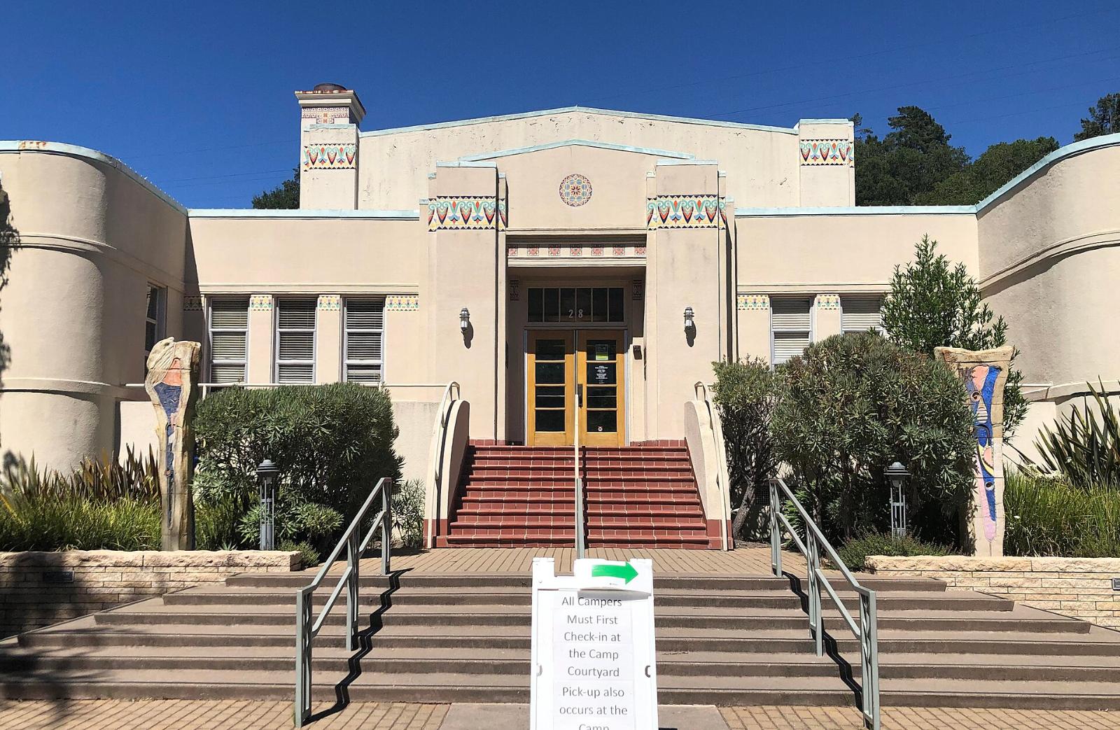Orinda City Hall with tall ceramic sculptures in front