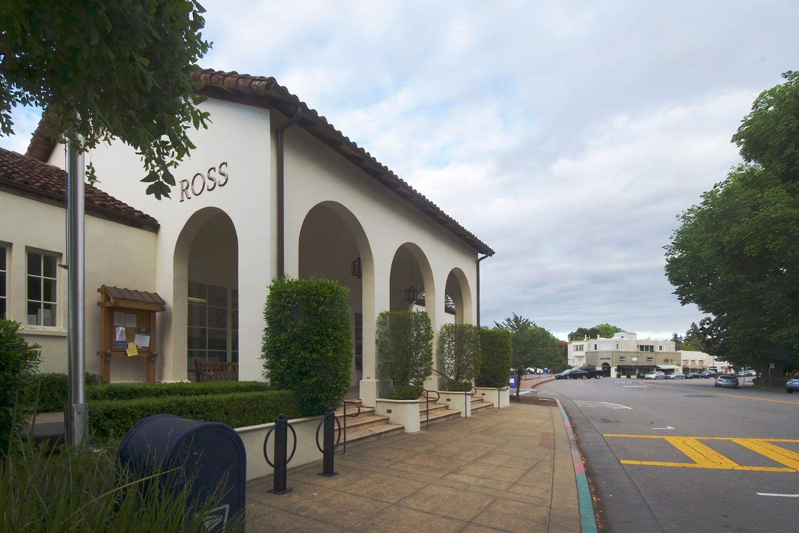 The Mission Revival style post office at 1 Ross Common