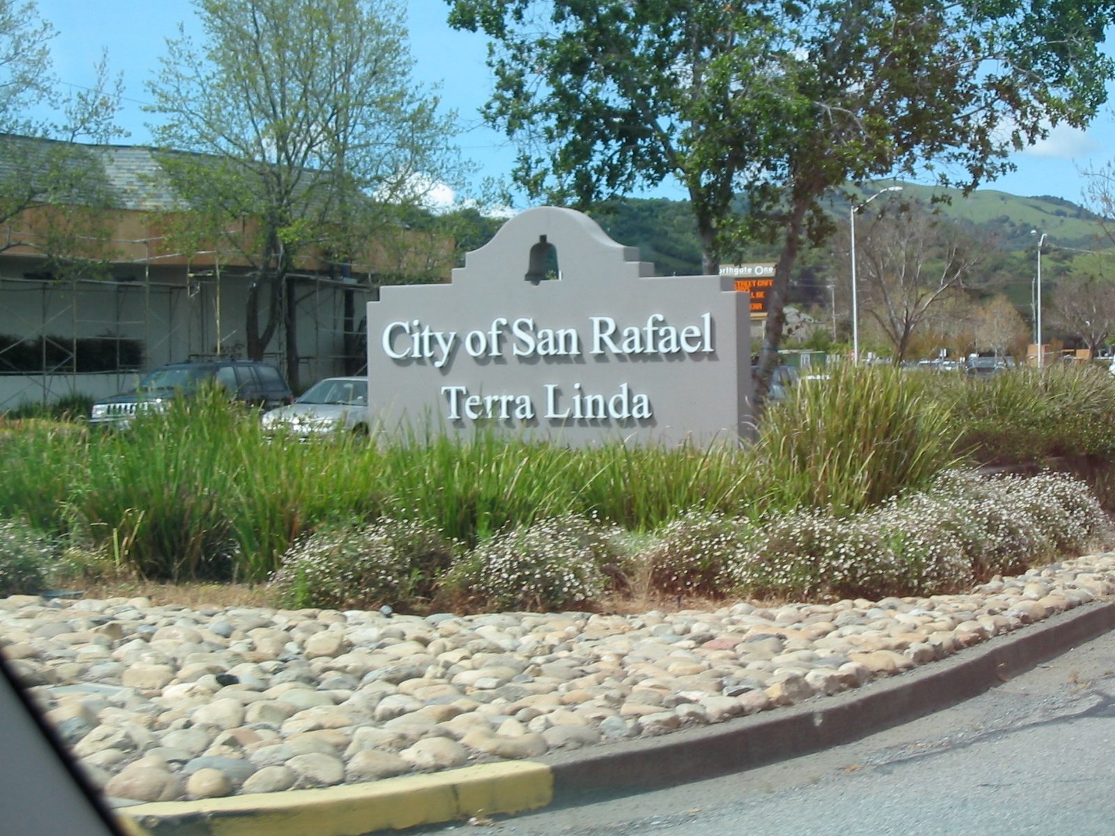 The Terra Linda sign on a landscaped median in San Rafael